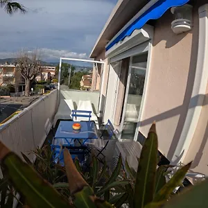 Bord De Plage Lones Bonnegrace, Port De Sur Mer Appartement